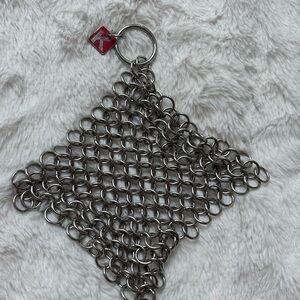 KNAPP MADE PRODUCTS LLC
4 in. Chainmail Scrubber